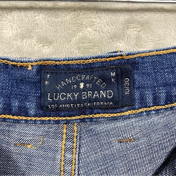 Lucky Brand Cut Off Denim Short Patch Pocket Size 10 / 30 - Picture 6 of 7